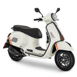 Motocicleta Vespa Napoli 150 CC Velocidad máxima 105 Km/h